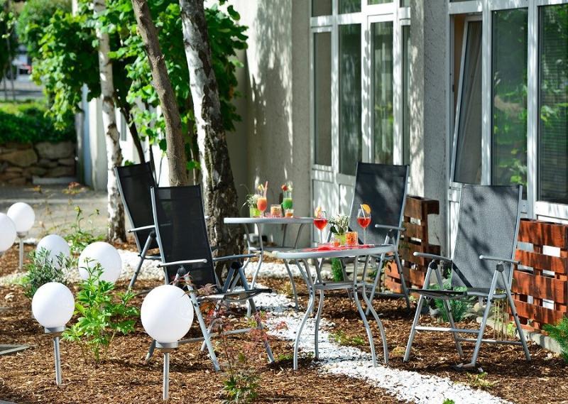 Michel Hotel Frankfurt Airport Ruesselsheim Exterior photo